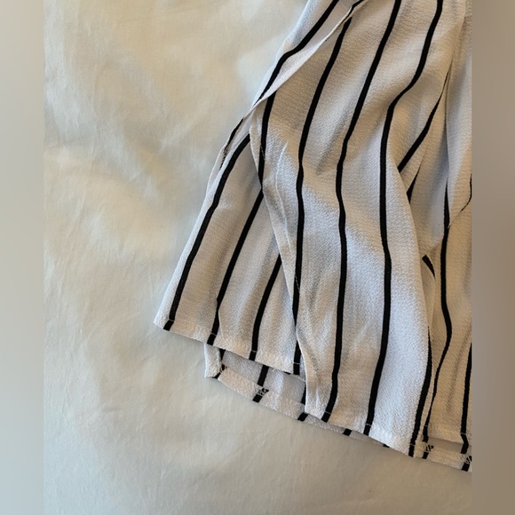 Black & White Romper | LF | Small | Like New - Picture 7 of 11